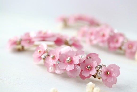 ジュネ 桜とビジューのヘアバレッタ